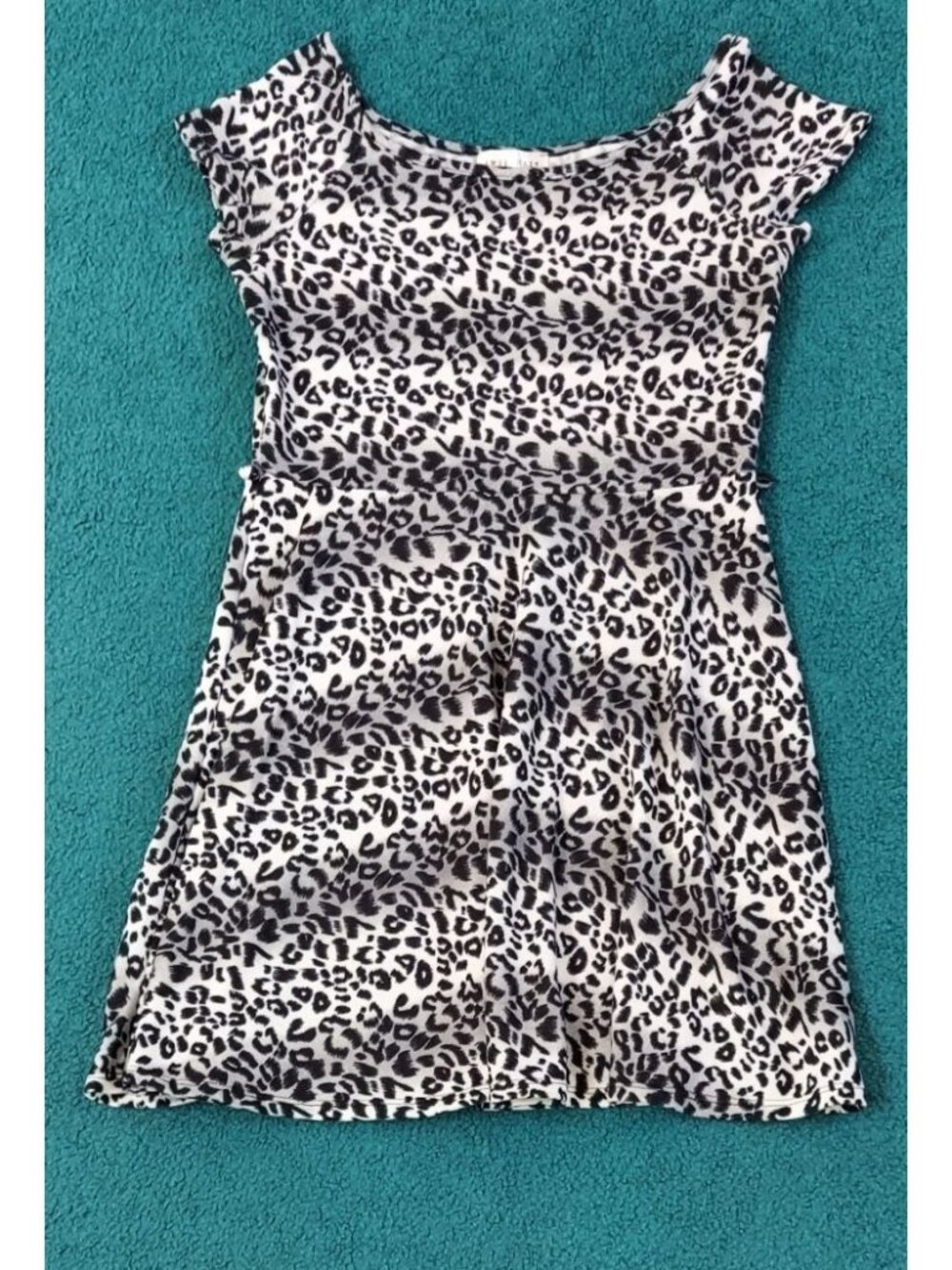 Love Crazy Leopard Print Dress Size M